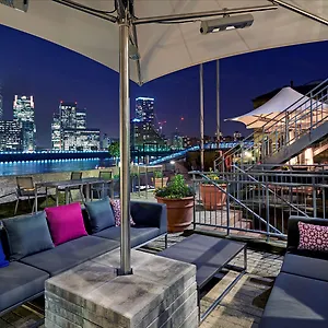 Hotel Doubletree By Hilton - Docklands Riverside, London